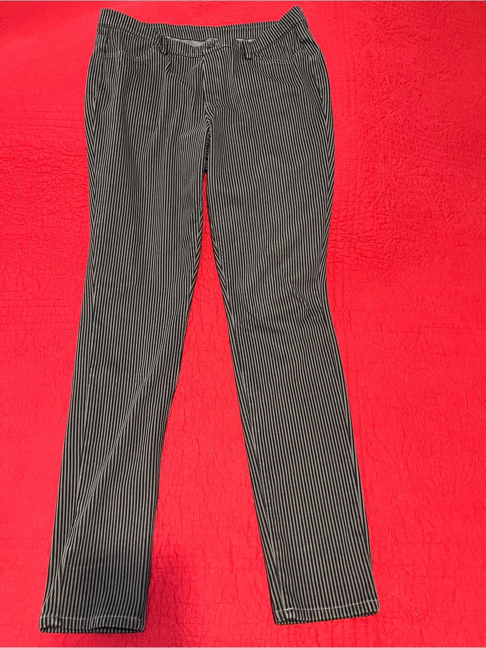 Uniqlo Black and Brown Pinstripe Leggings